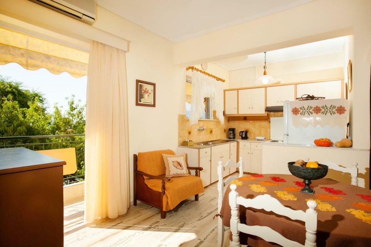 Filothei Apartments Mikra Mandinia Exterior photo